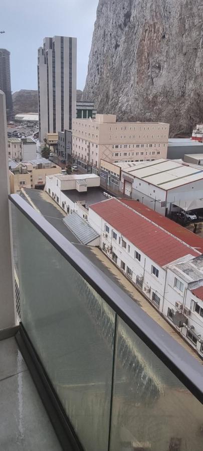 The Hub Gibraltar 아파트 외부 사진